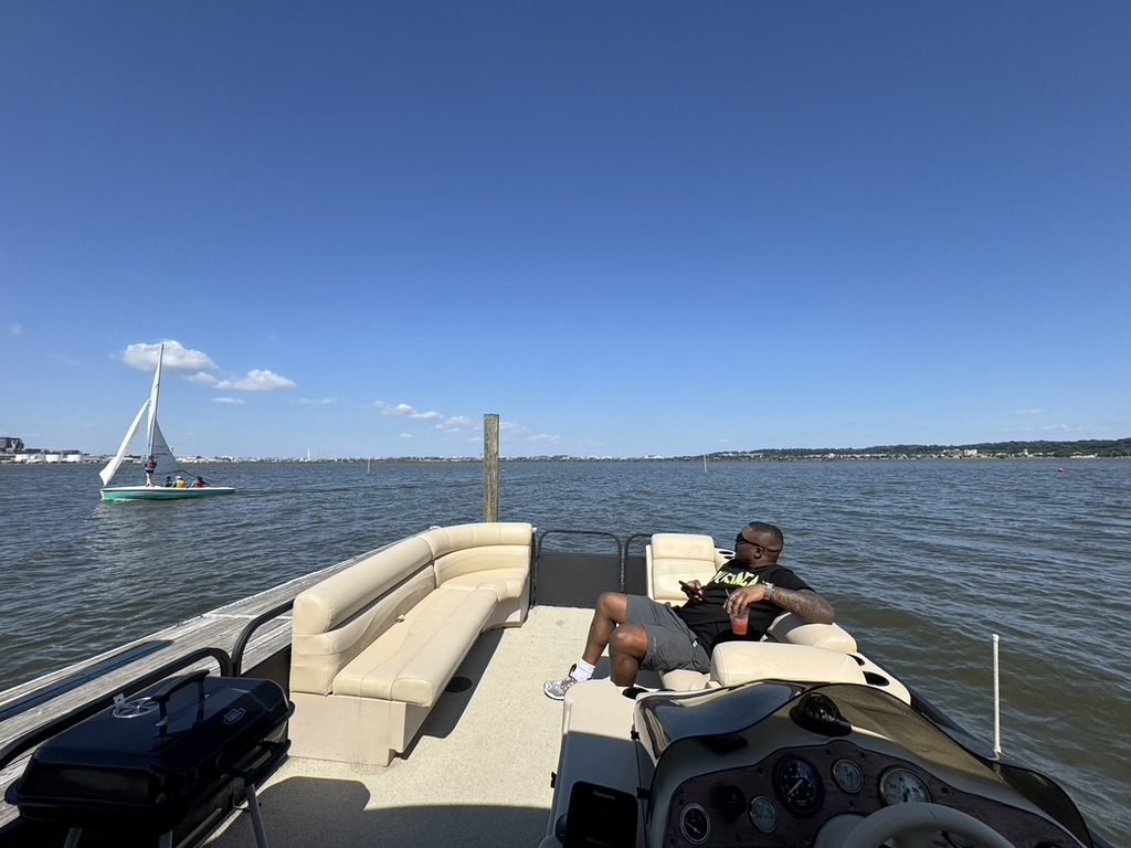 Have Yachts Club charter